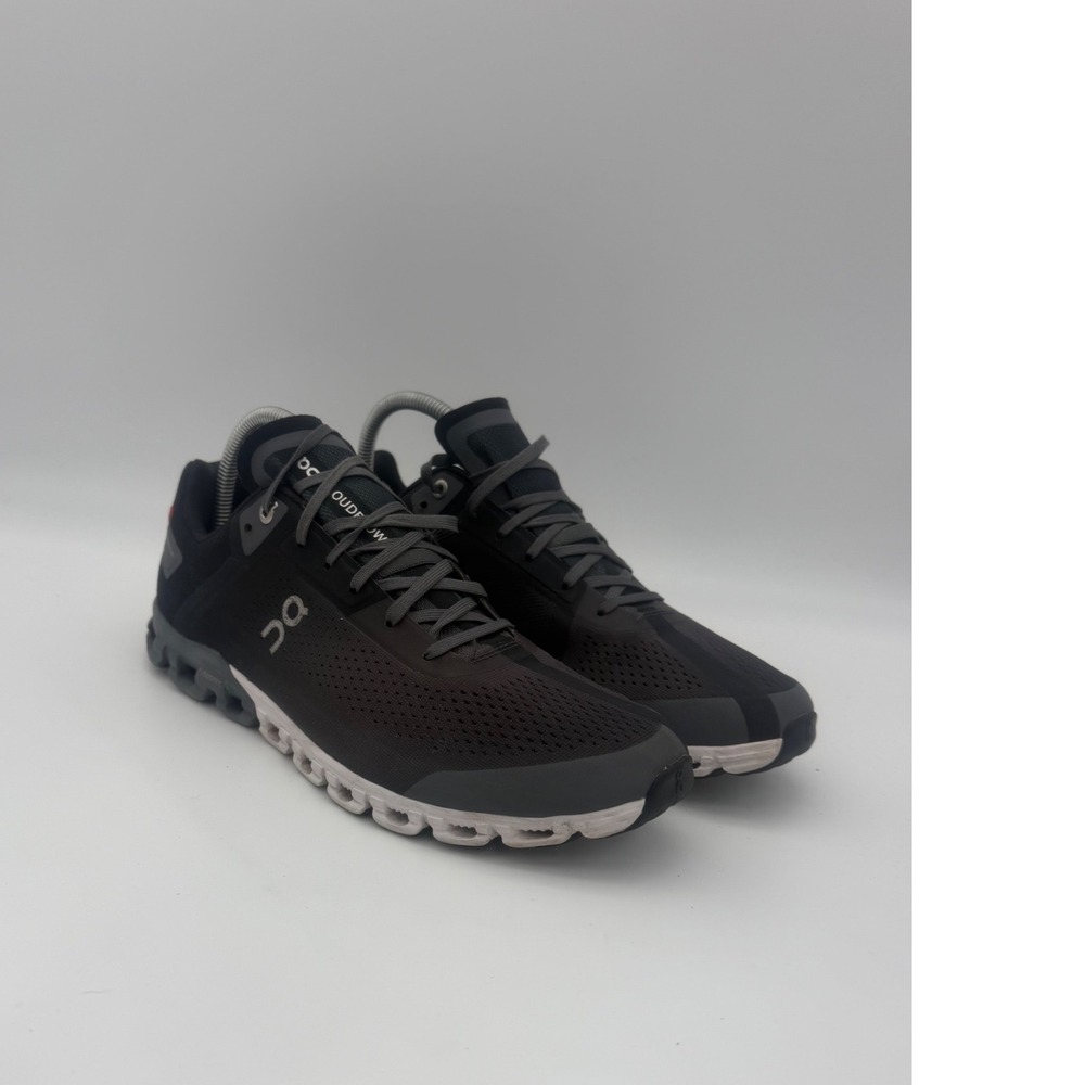 On Cloudflow Mens Running Shoes Black Grey Wide 2E 45.99229 Size 8.5